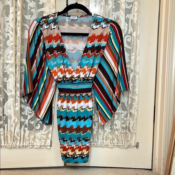 Colorful Chevron Pattern top - Picture 1 of 3